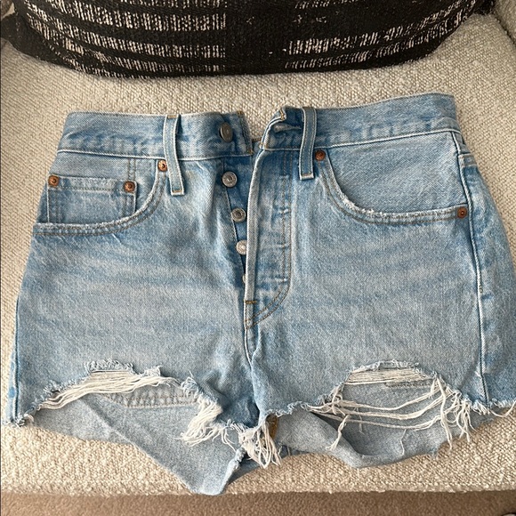 Levi’s  Light Blue Distressed Jean Shorts - Picture 1 of 6